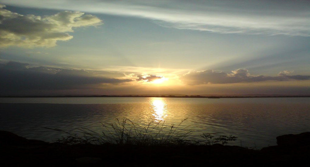 Parakrama Samudaraya at sunset